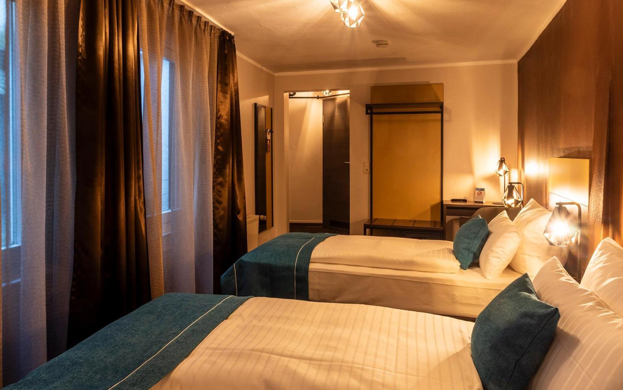 Trip Inn Hotel Sachsenhausen Франкфурт на Майн Екстериор снимка